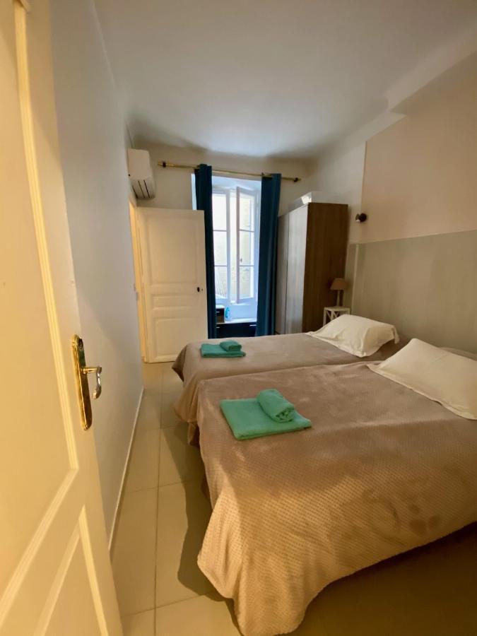 Appartement 2 Chambres - Suquet, Terrasse Et Parking Cannes Dış mekan fotoğraf